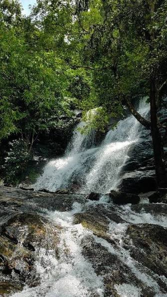 amarad-waterfall-kattippara-thamarassery-kozhikode
