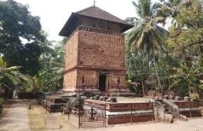 keezhthali-mahadeva-temple-kodungallur-history
