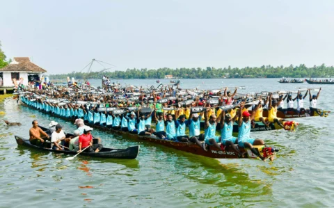 kottappuram-jalolsavam-2026-pallathuruthy-boat-club-wins
